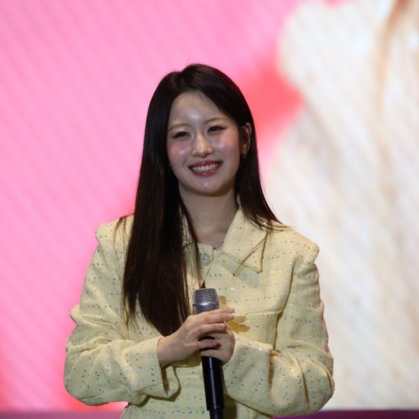 粉絲拍下的Oh Yujin瞬間