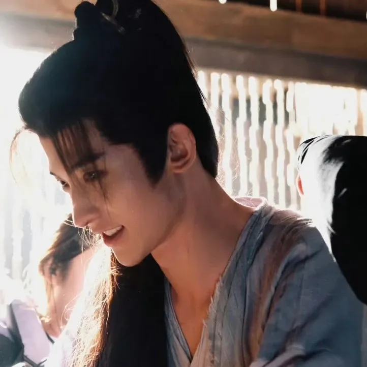 Behind-the-scenes cut of Chang Huasen