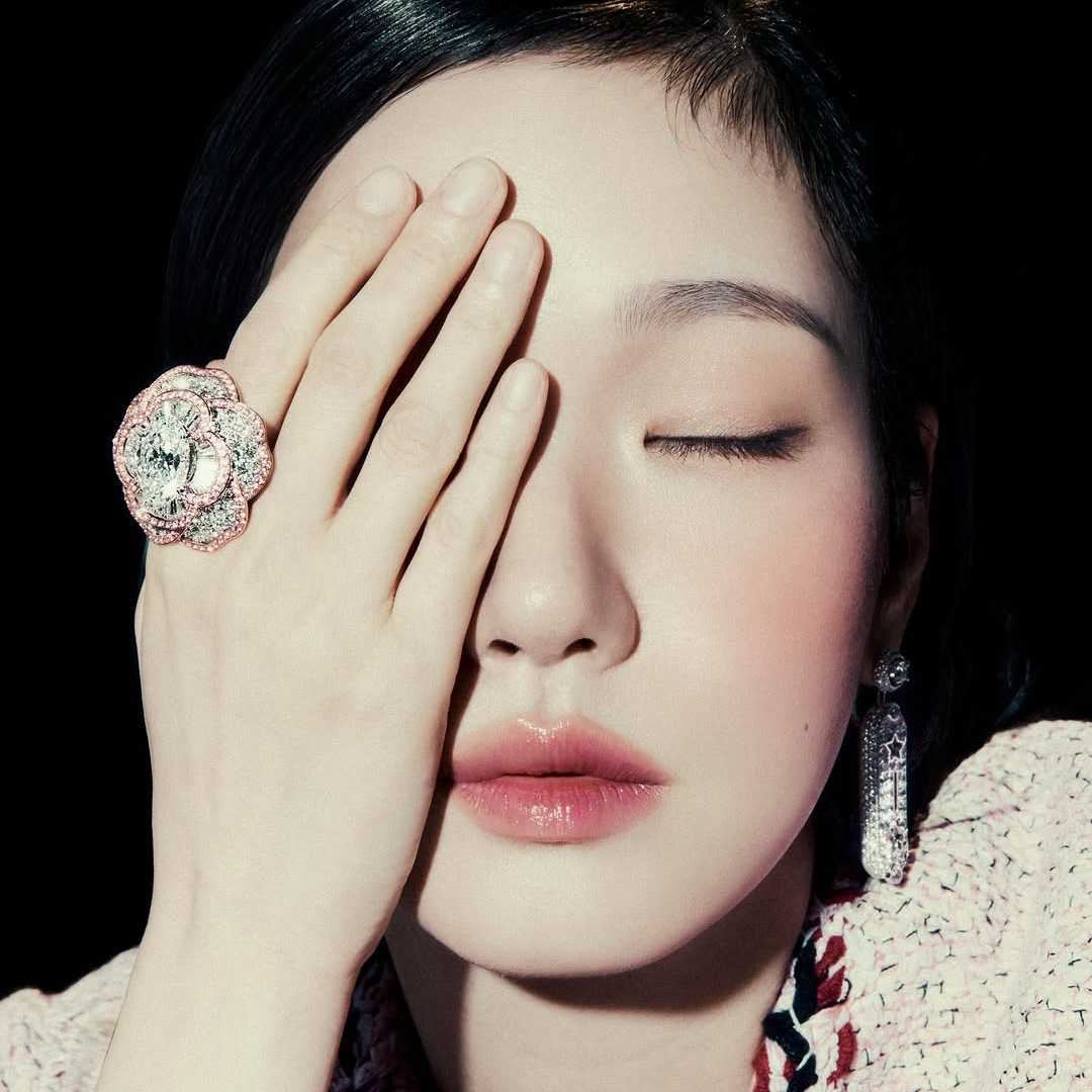 김고은 최근 활동샷
