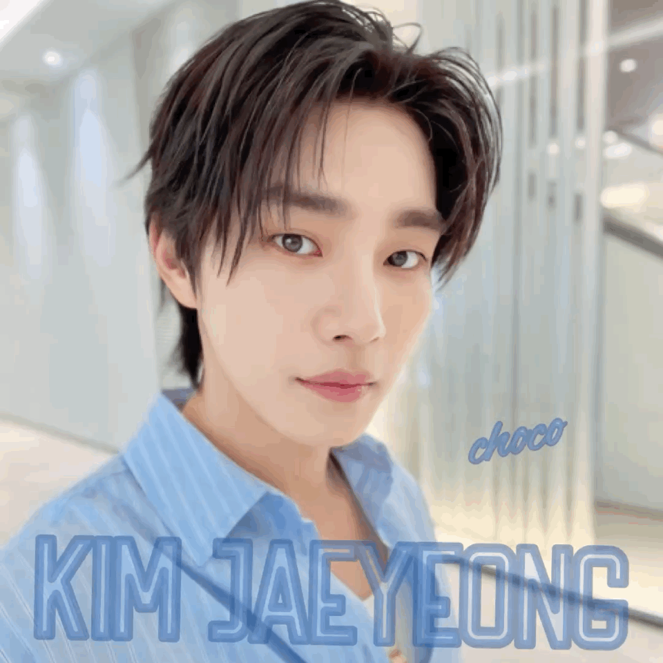 Behind-the-scenes cut of Kim Jaeyoung