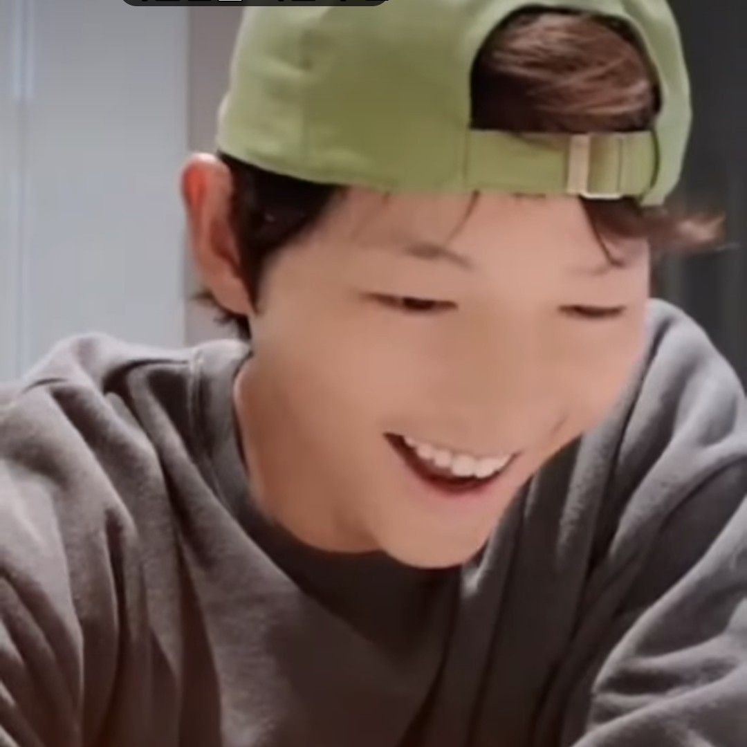 ソン・ジュンギのビハインドカット