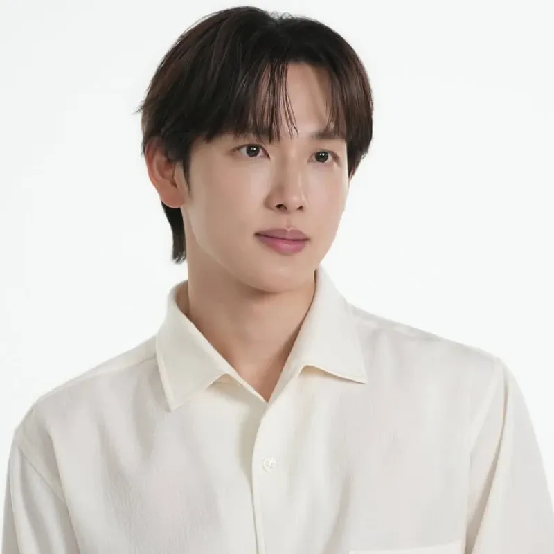 Recent activity shot of Yim Siwan