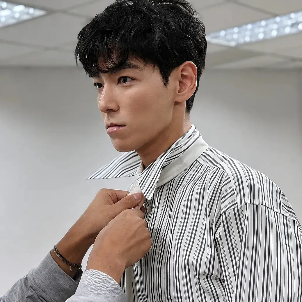 A moment captured by a fan of T.O.P