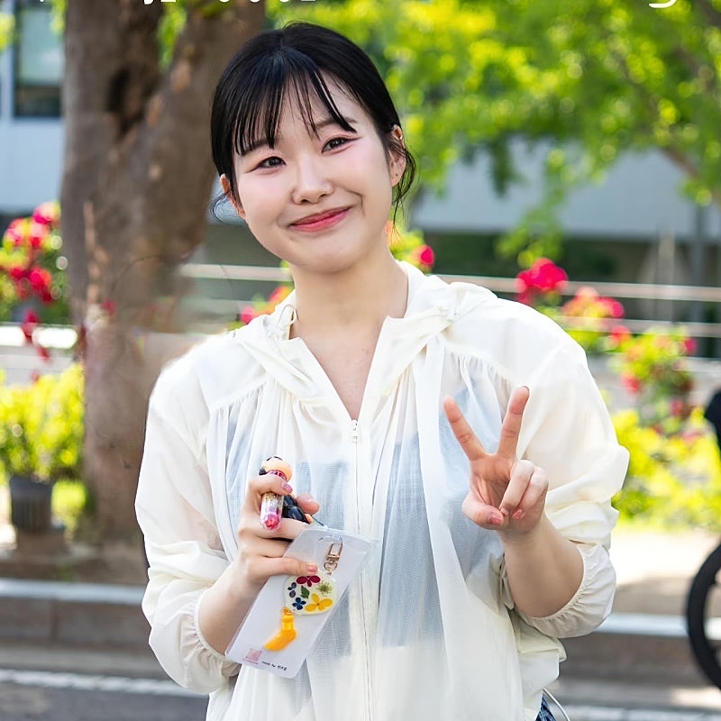 Behind-the-scenes cut of Hong Seongyun