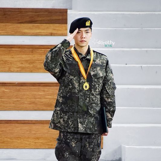 Latest photo of Lee Seunggi