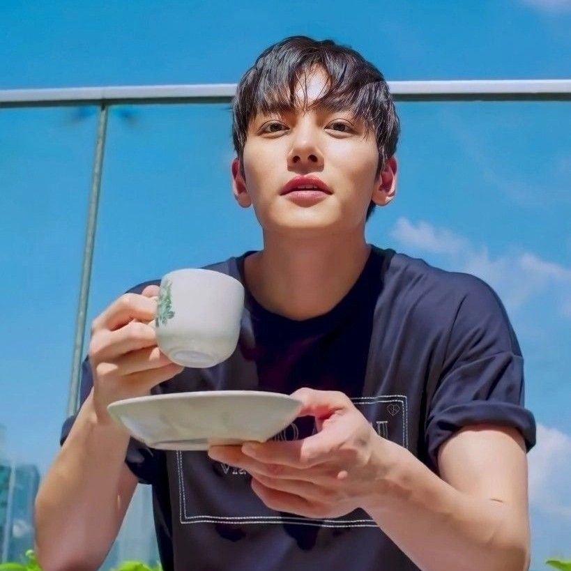 チ・チャンウクのビハインドカット