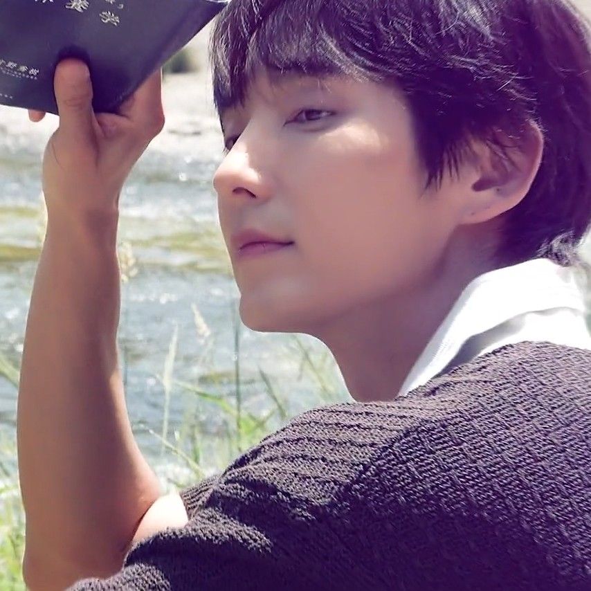 Latest photo of Lee Joongi