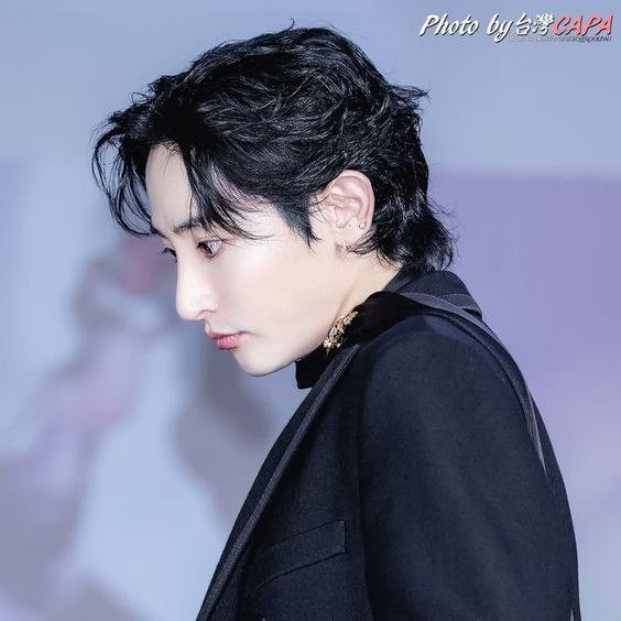 A moment captured by a fan of Lee Soohyuk