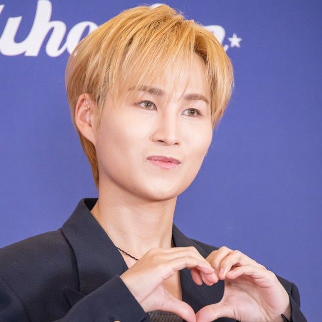 金熙栽的最新照片