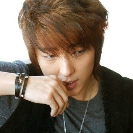 Recent activity shot of Lee Joongi