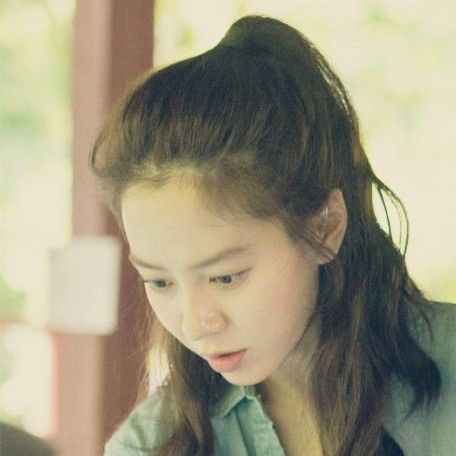 粉丝拍下的宋智孝瞬间