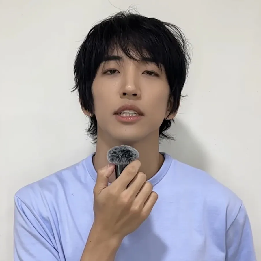 Latest photo of Lee Seungyoon