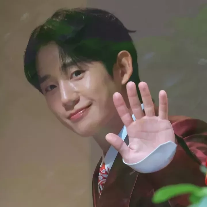 정해인의 비하인드 컷