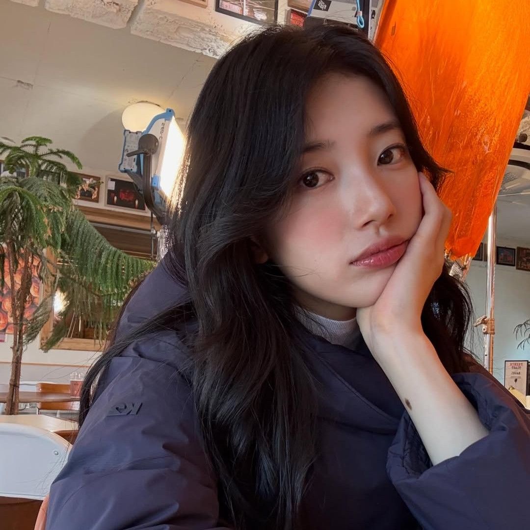 裴秀智的最新照片