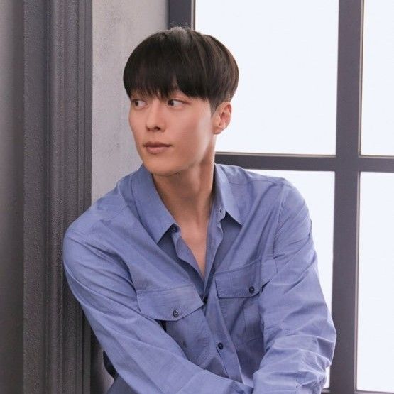 장기용 최근 활동샷