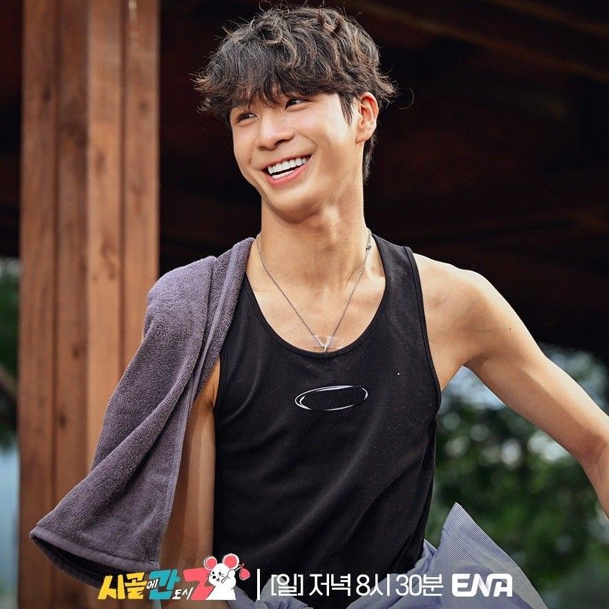 チョン・ドンウォンの最近の活動ショット