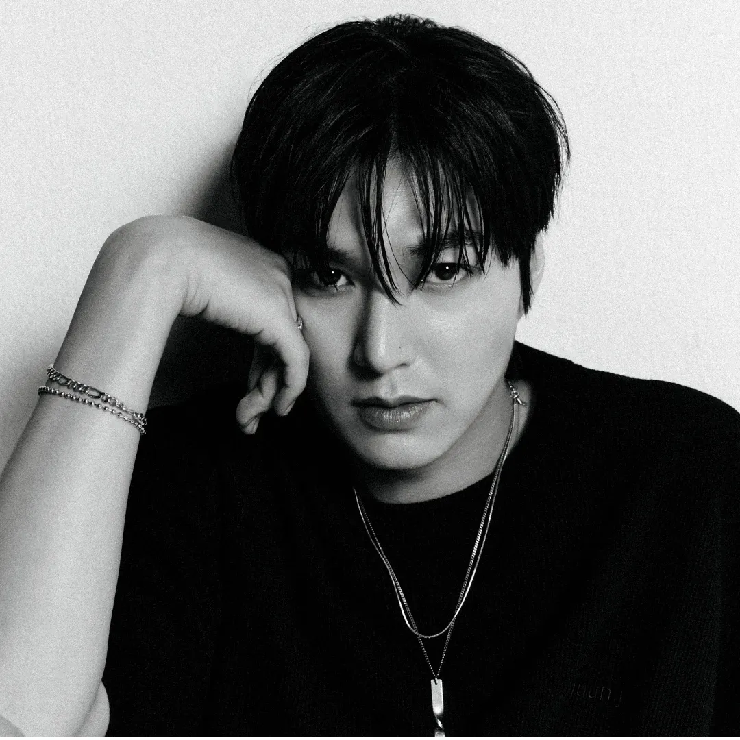 Recent activity shot of Lee Minho
