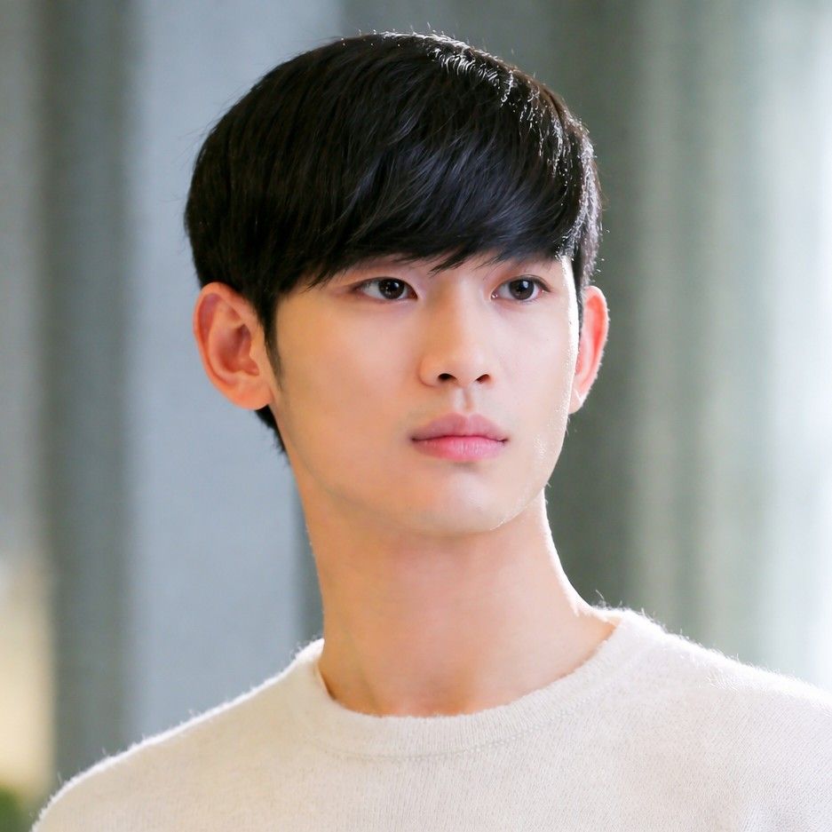 キム・スヒョンのビハインドカット