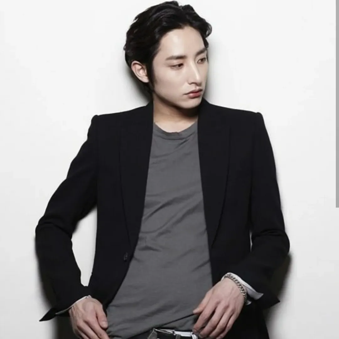 Recent activity shot of Lee Soohyuk