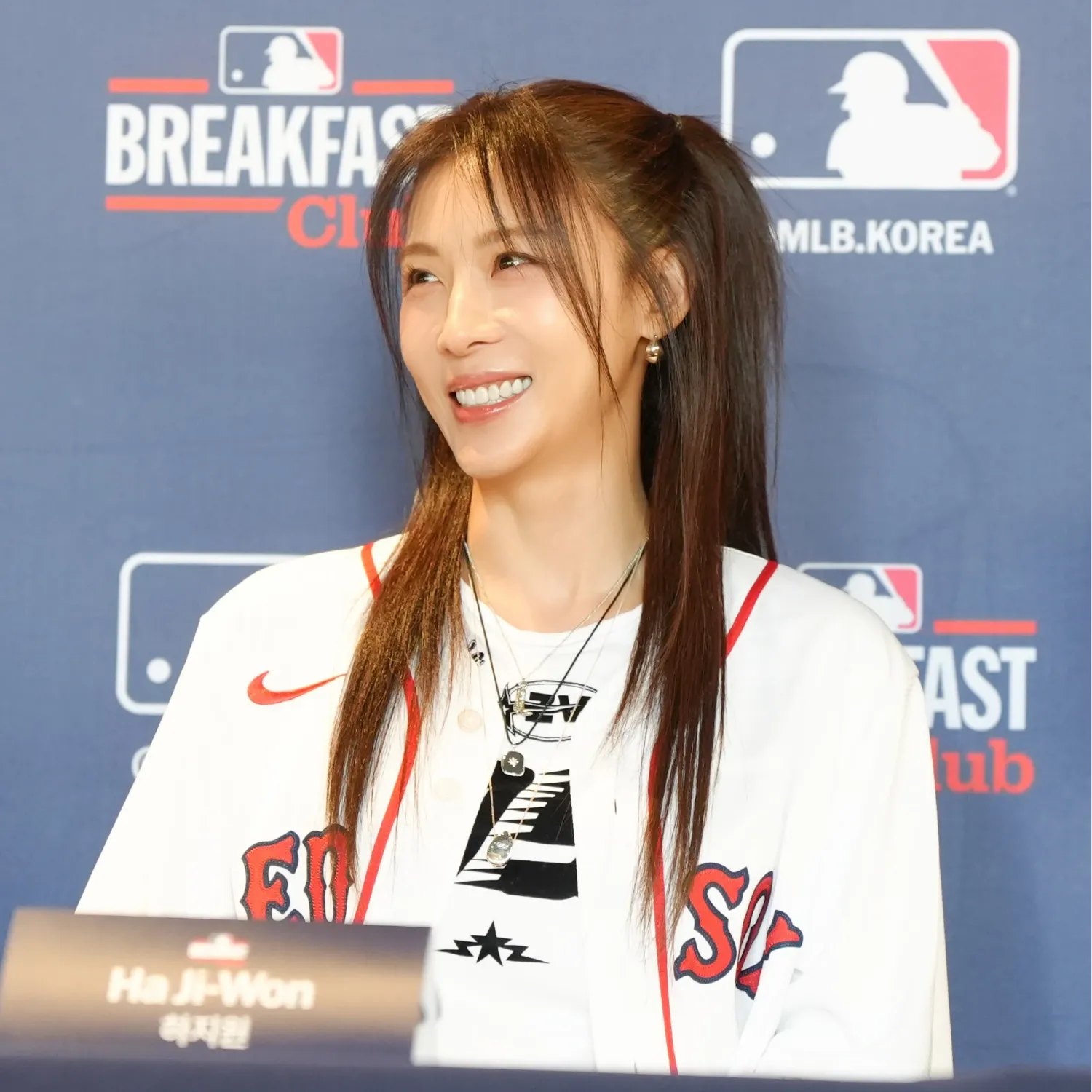 Latest photo of Ha Jiwon