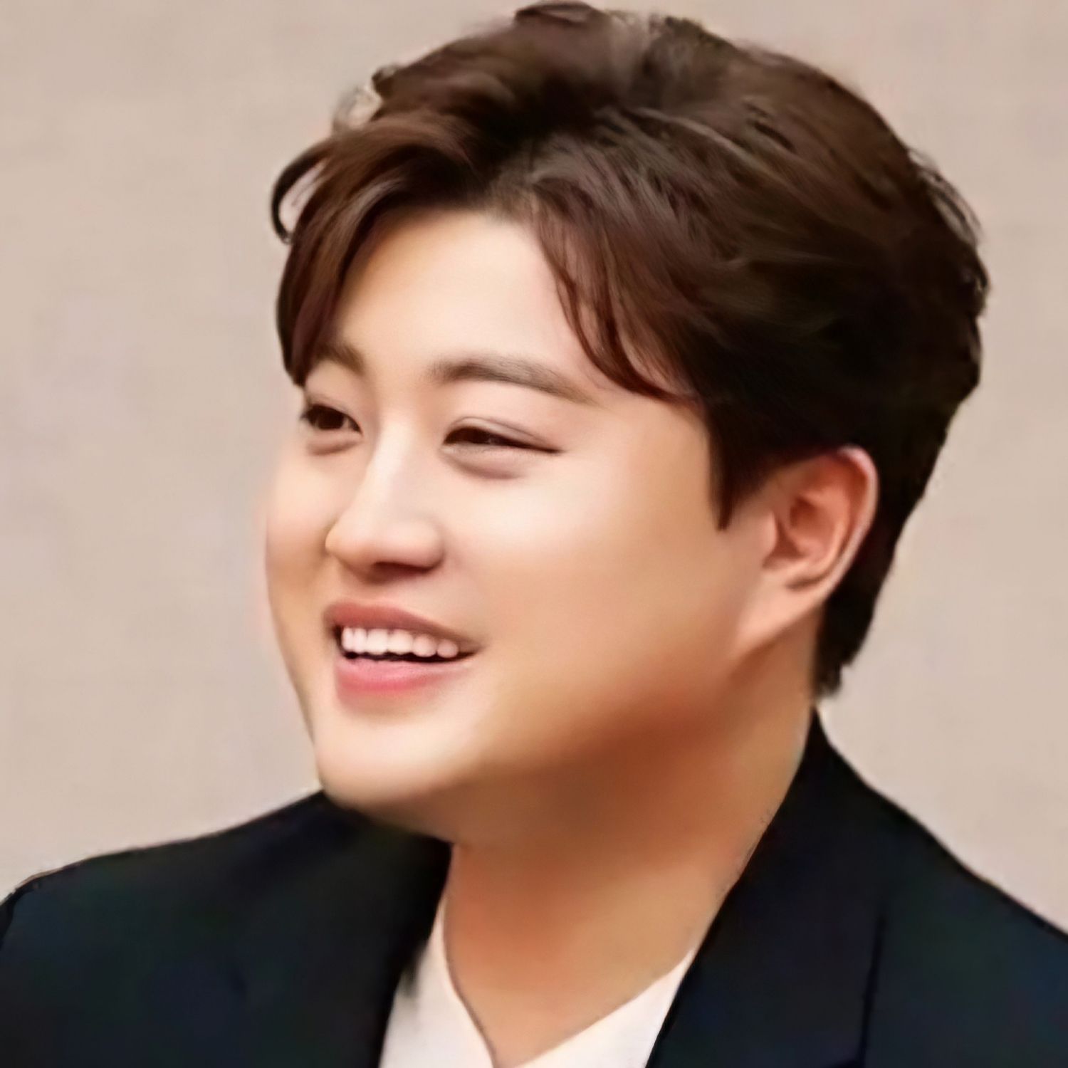 Momen yang diabadikan oleh penggemar Kim Hojoong