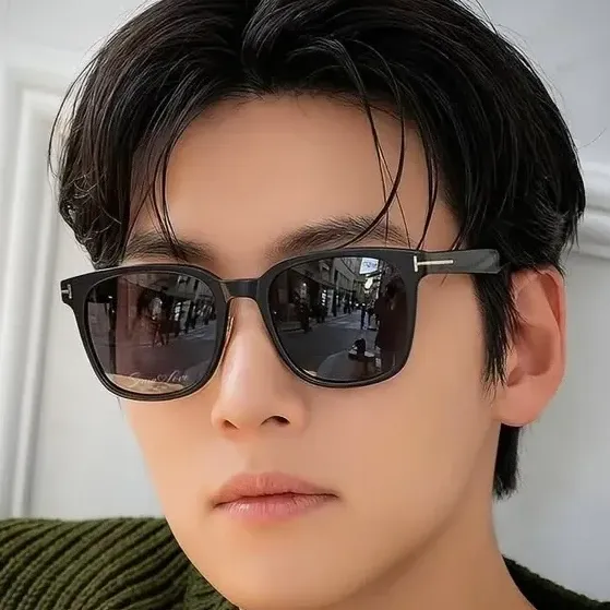 Recent activity shot of Ji Changwook