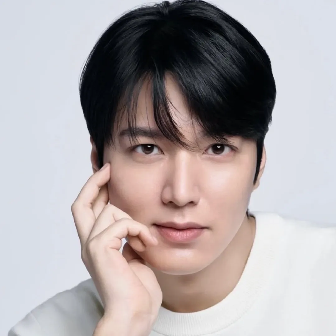 Latest photo of Lee Minho