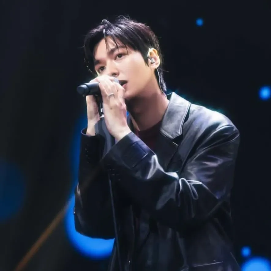 A moment captured by a fan of Lee Minho