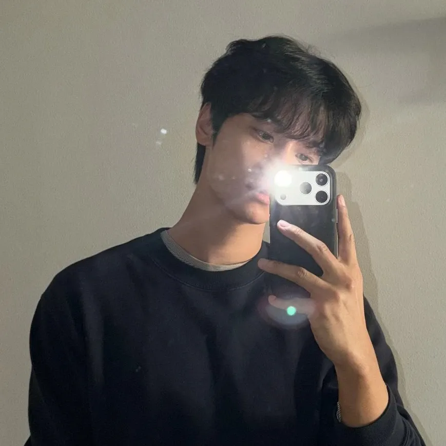 Recent activity shot of Cha Hakyeon (N)