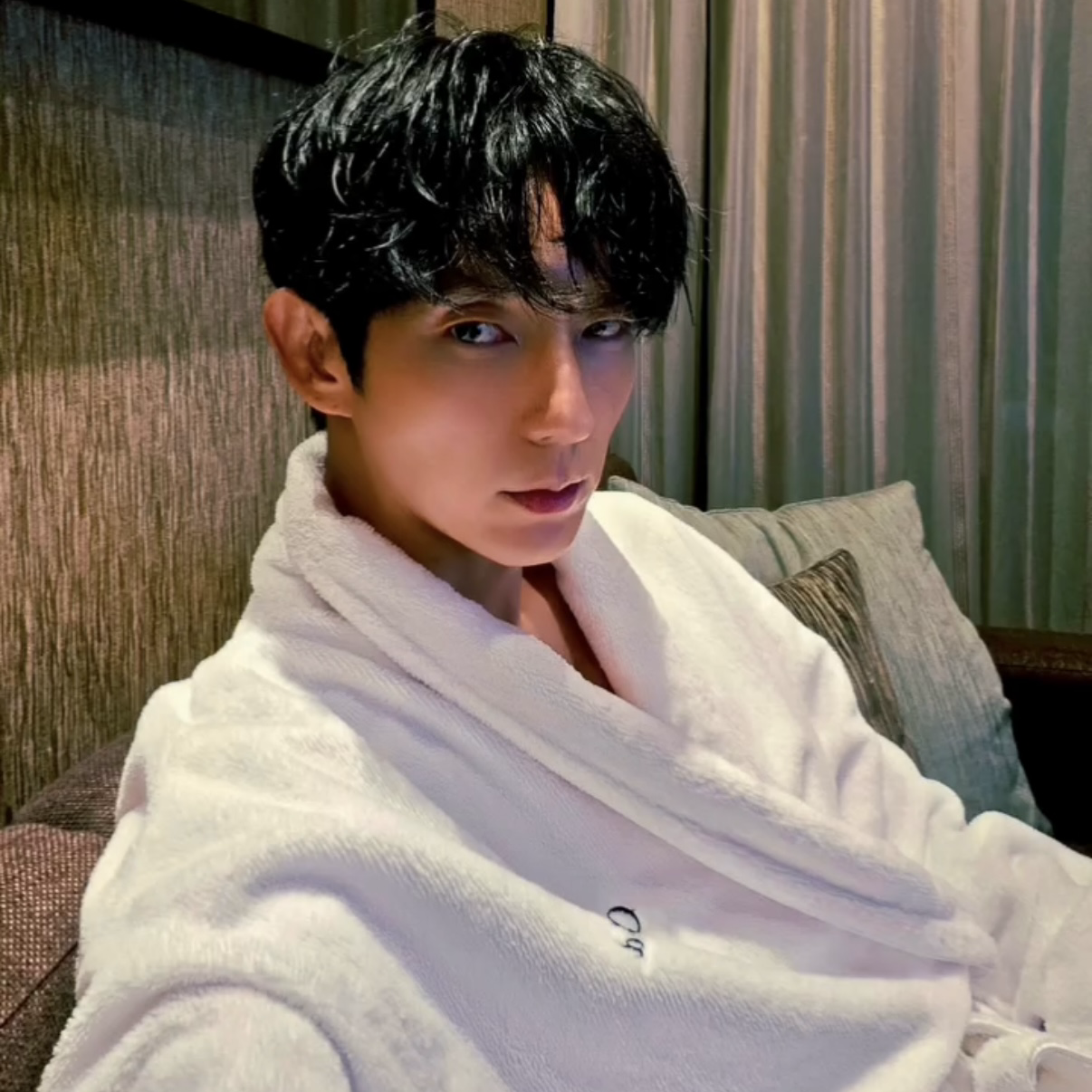 Foto terbaru dari Lee Joongi