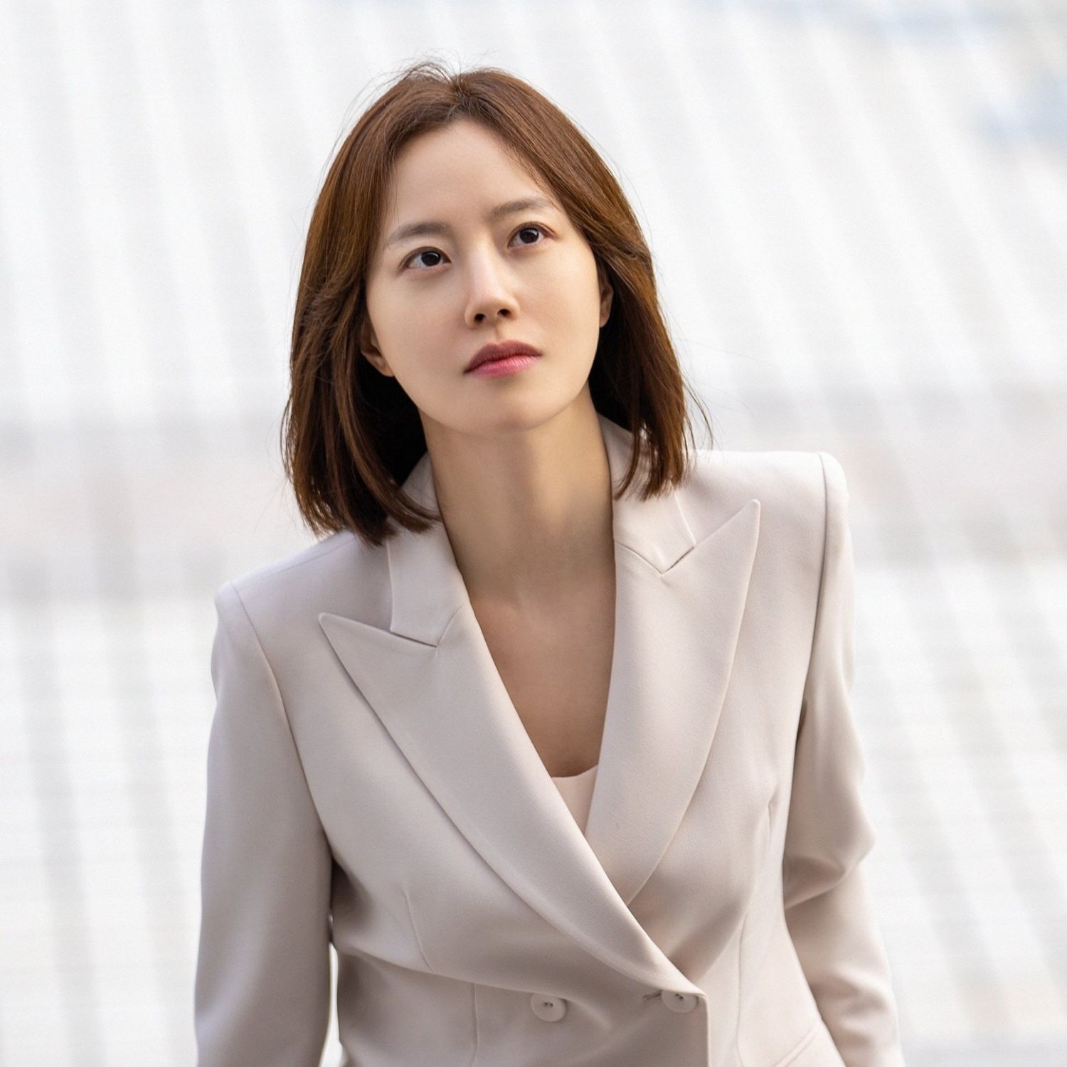 Behind-the-scenes cut of Moon Chaewon