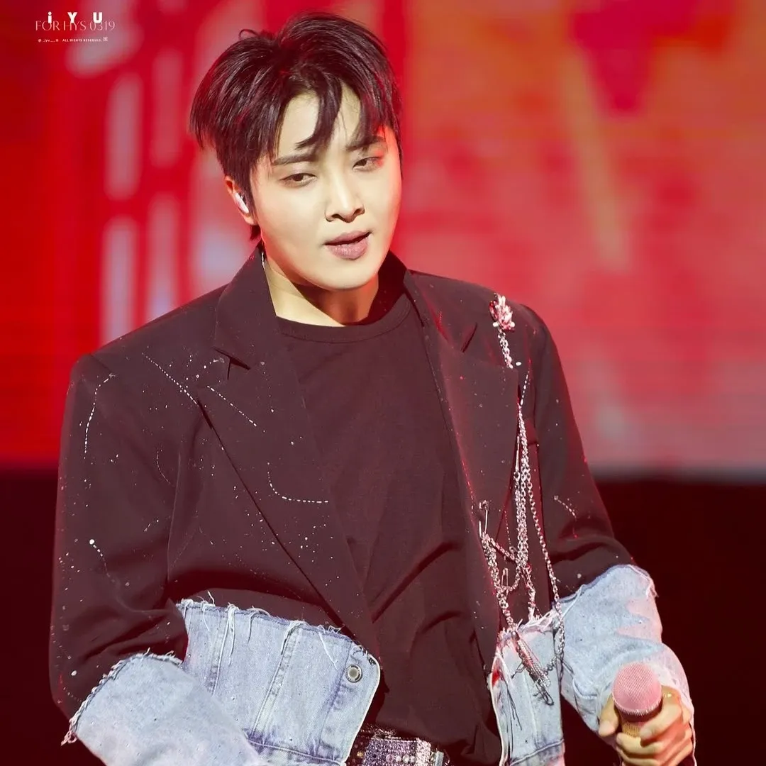 Behind-the-scenes cut of Hwang Yunsung
