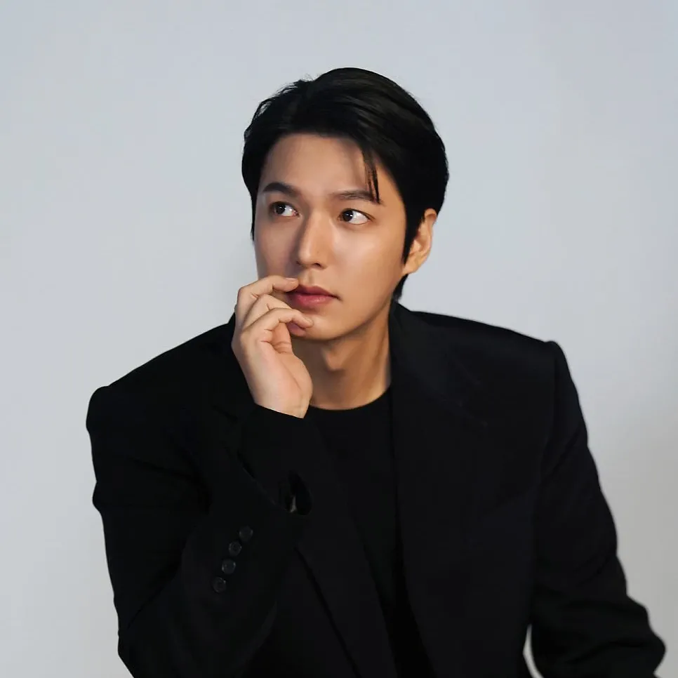 Recent activity shot of Lee Minho