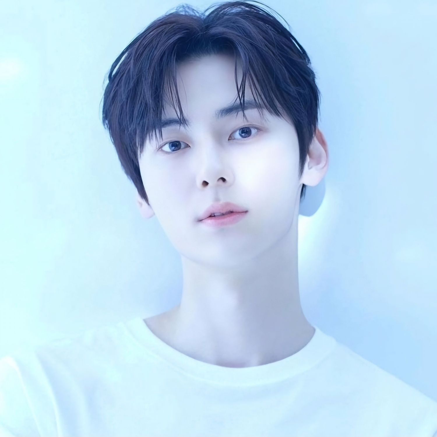 Latest photo of Hwang Minhyun
