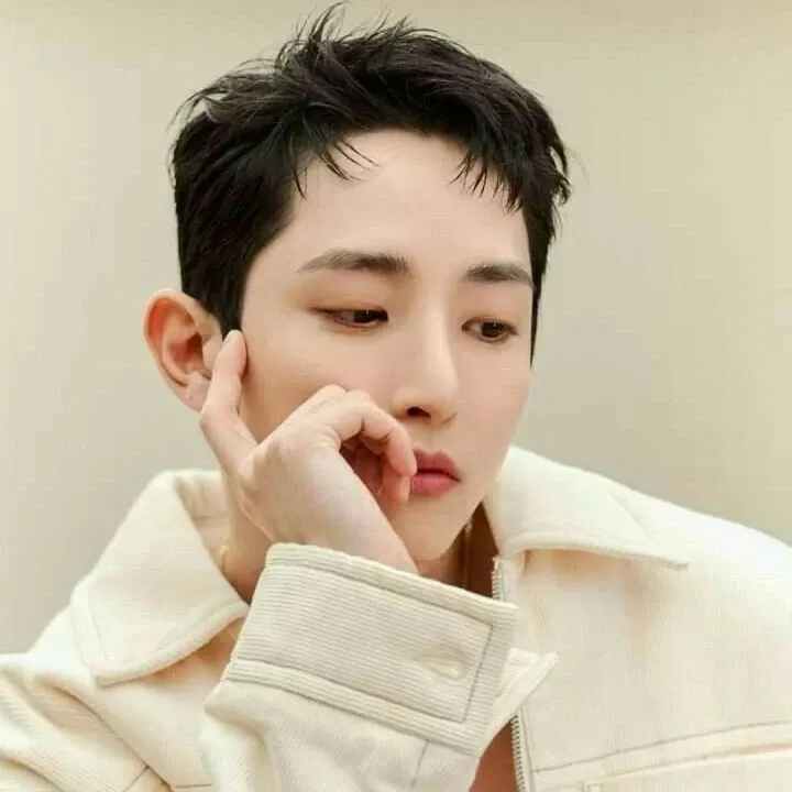 A moment captured by a fan of Lee Soohyuk
