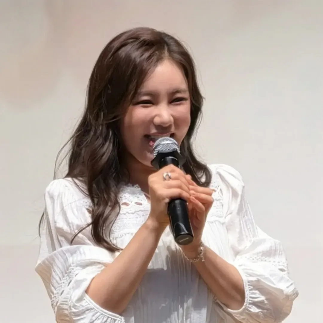 Recent activity shot of Song Gain