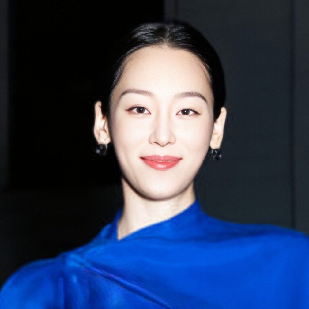 Behind-the-scenes cut of Seo Hyunjin