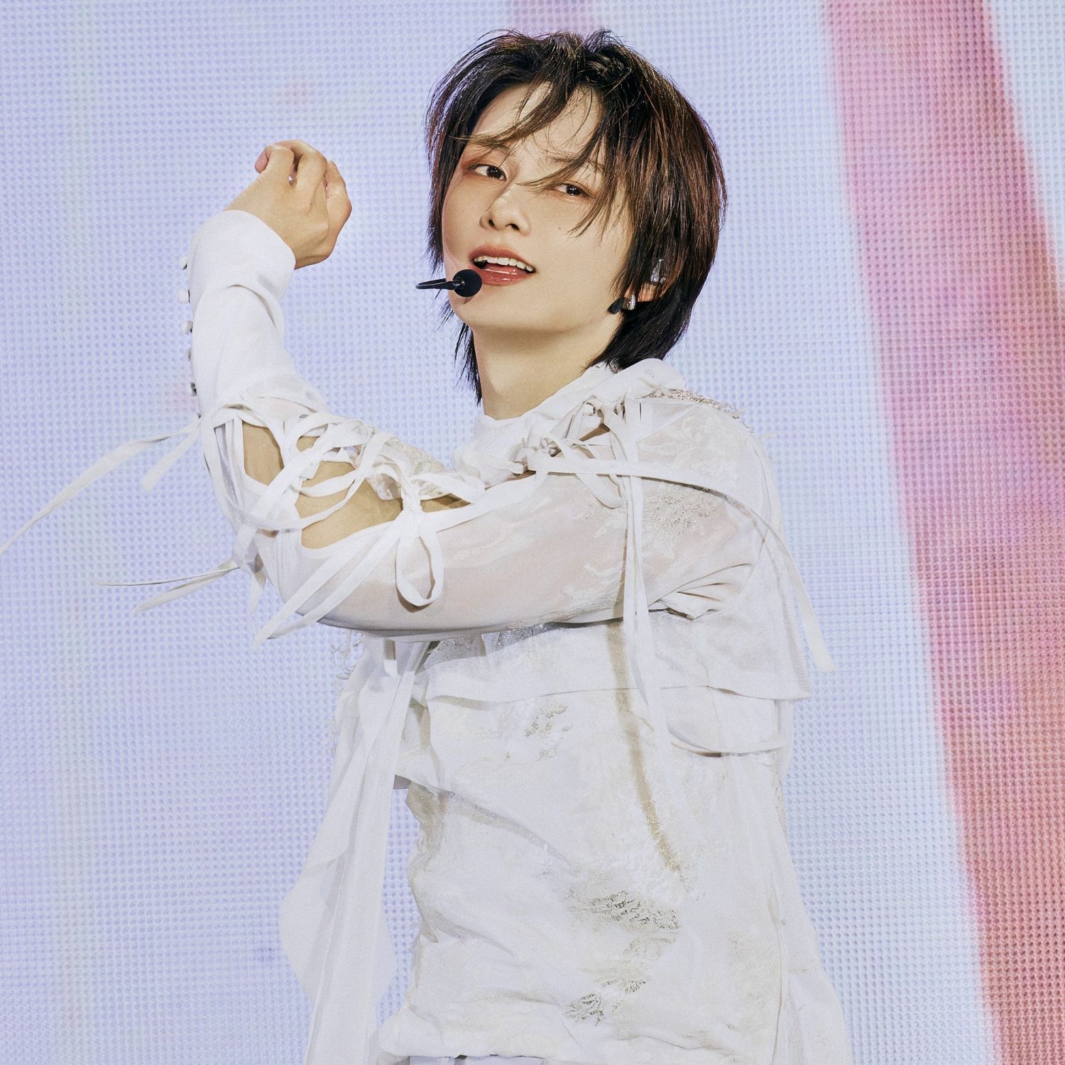 Latest photo of Wen Junhui