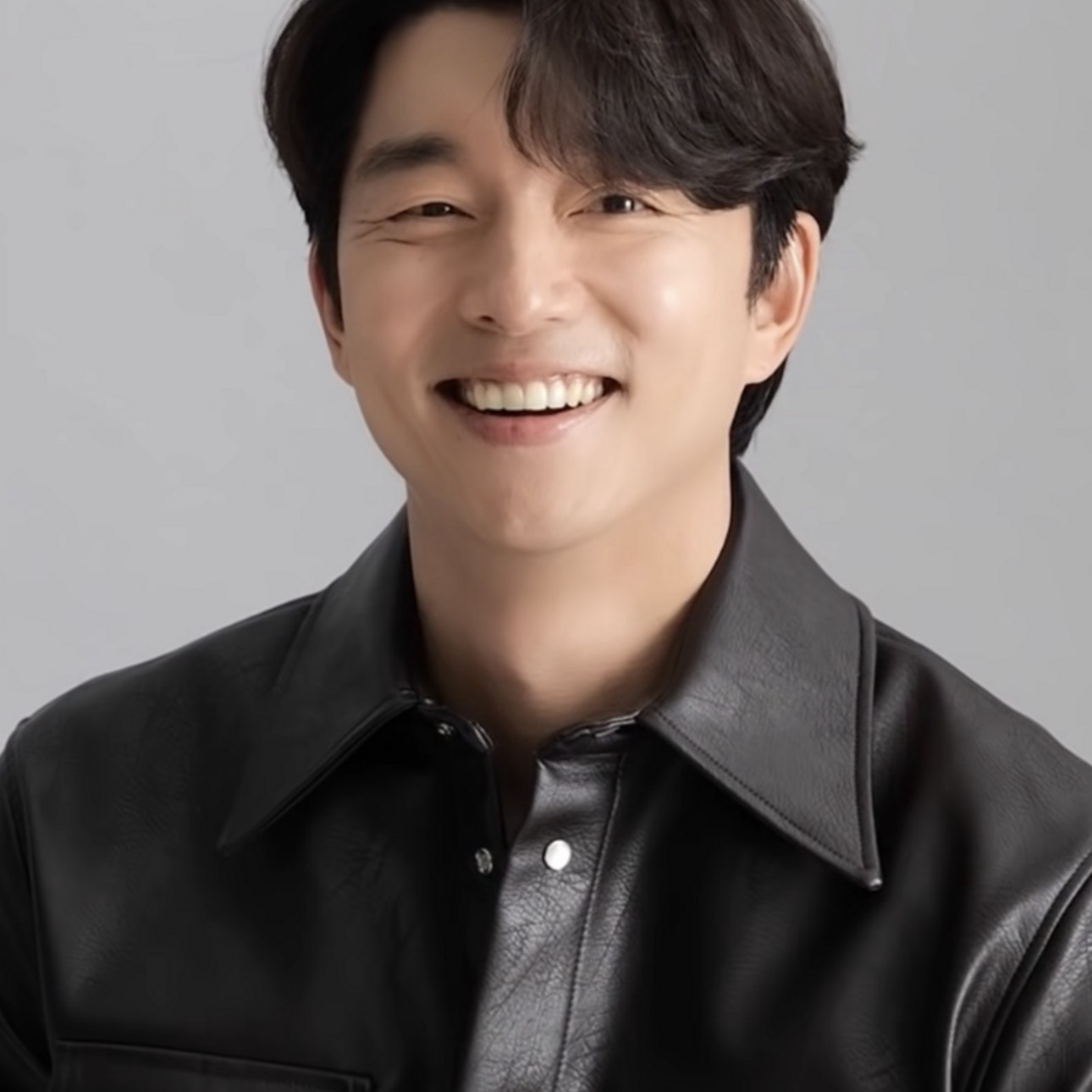 Behind-the-scenes cut of Gong Yoo