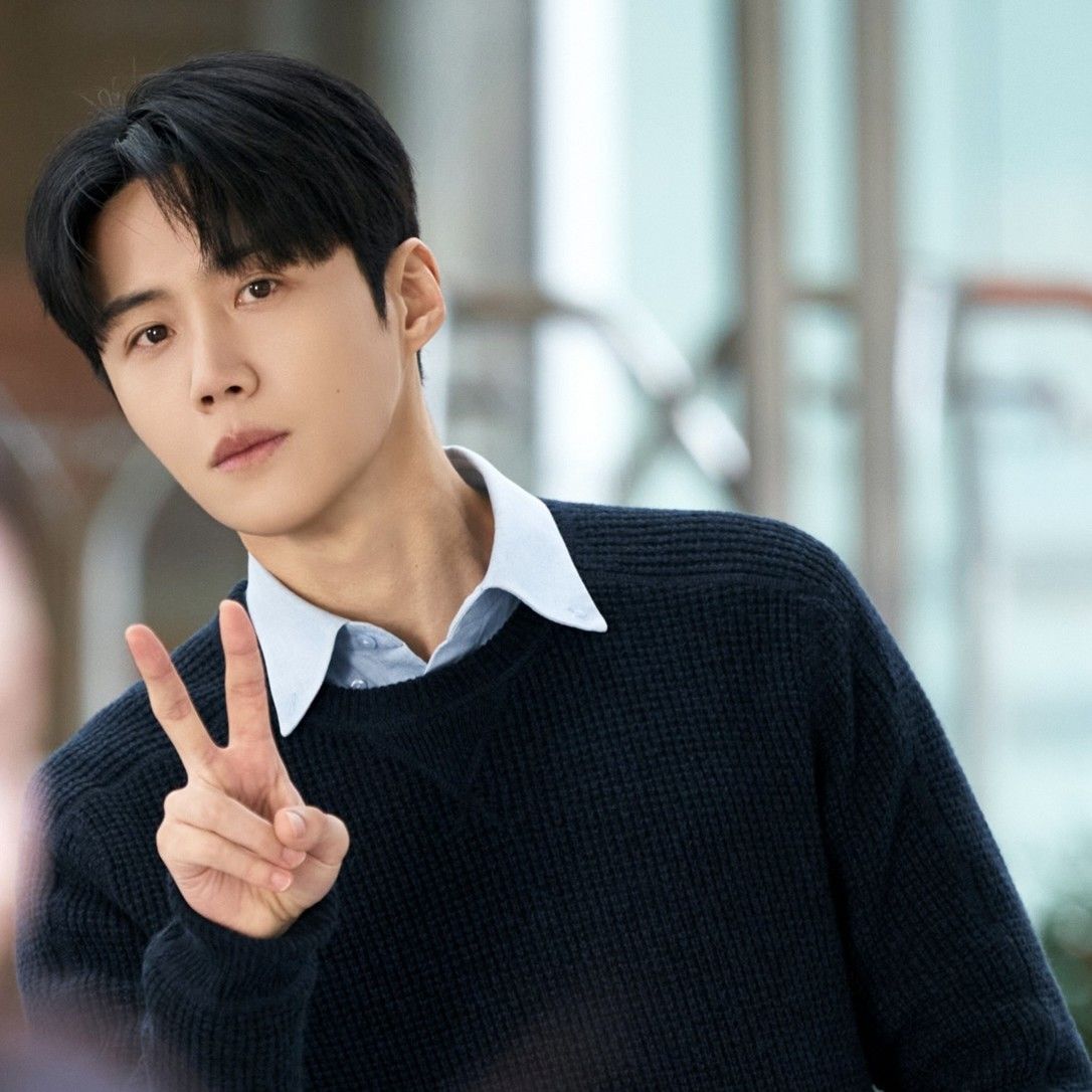 Foto kegiatan terbaru dari Kim Seonho