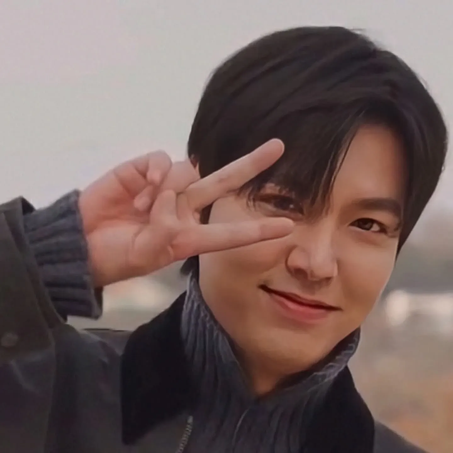 イ・ミンホのビハインドカット