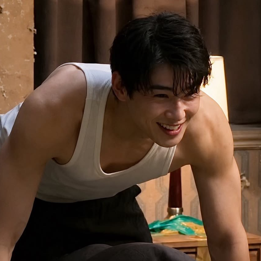 Recent activity shot of Cha Eunwoo