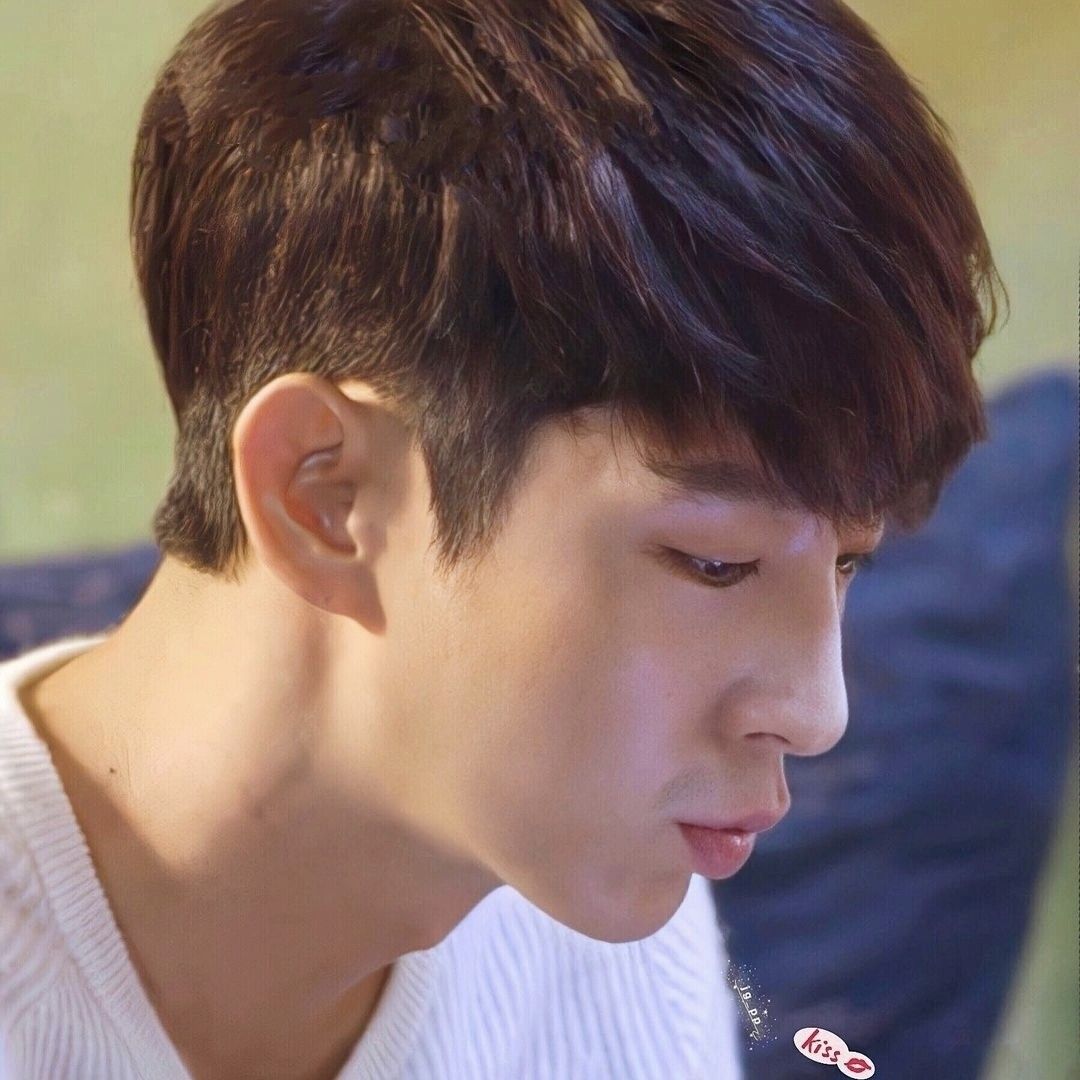 Recent activity shot of Lee Joongi