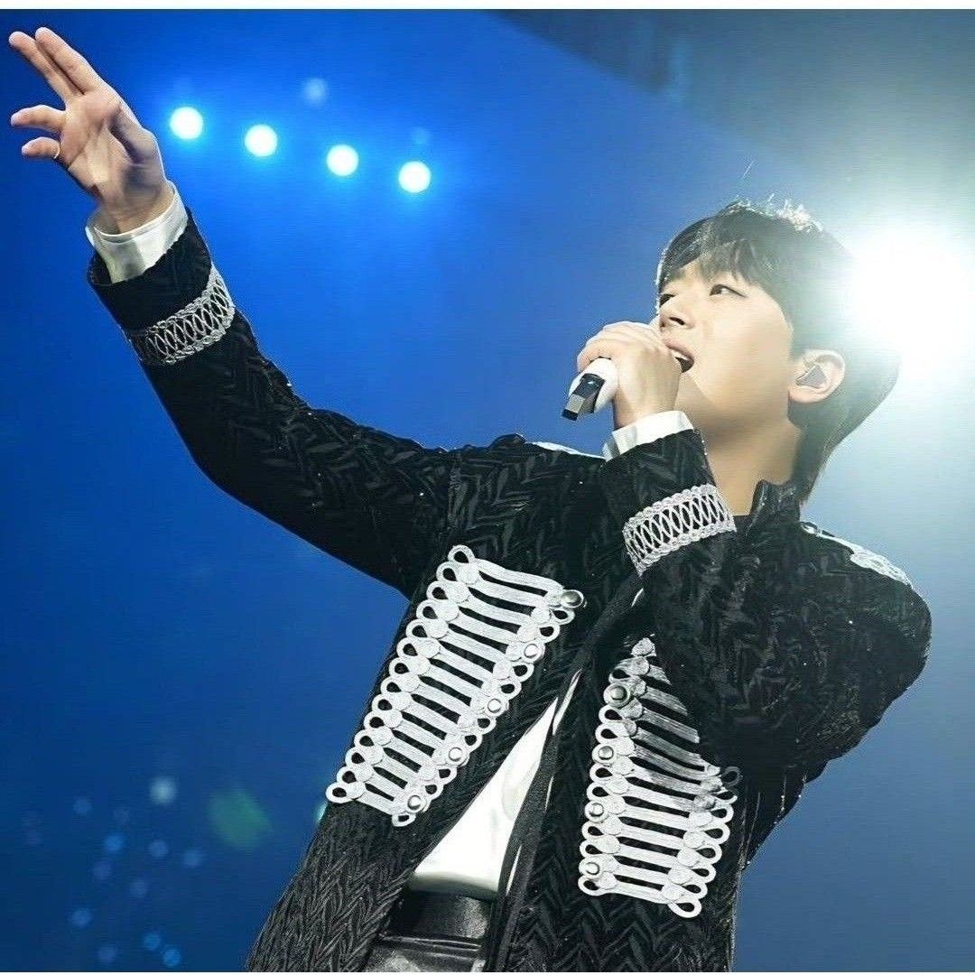 Momen yang diabadikan oleh penggemar Lee Chanwon