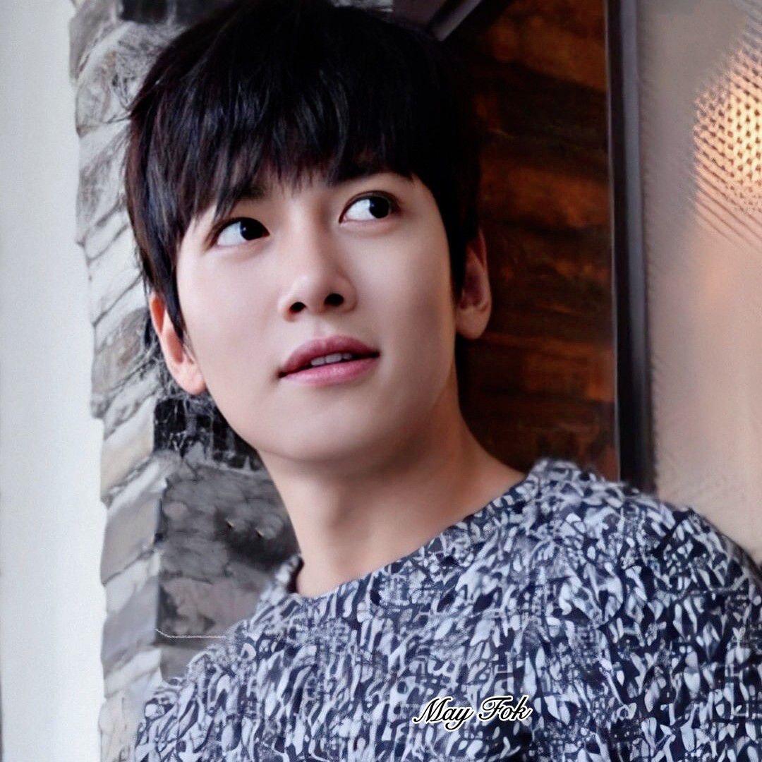 Latest photo of Ji Changwook