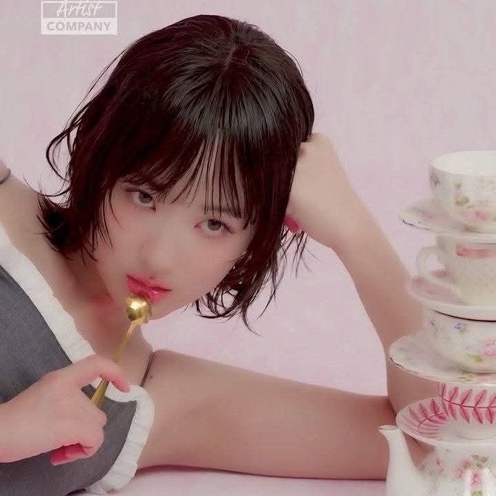 A moment captured by a fan of Kim Hyeyoon