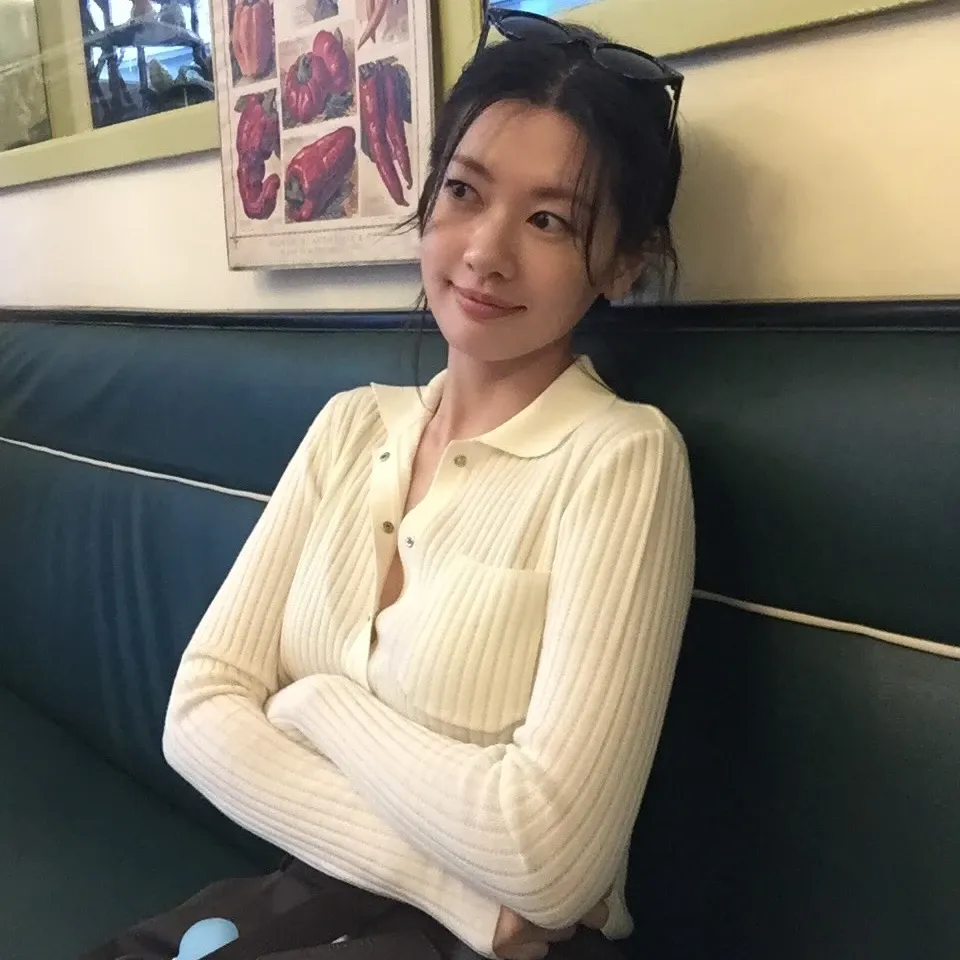 Behind-the-scenes cut of Jung Somin