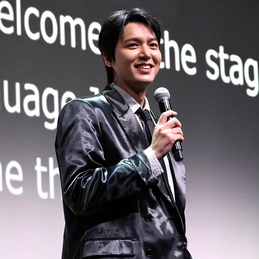 Latest photo of Lee Minho