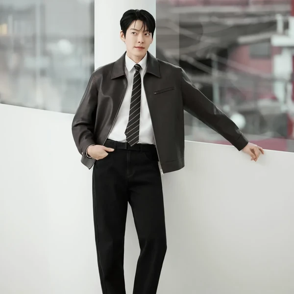 Top moment of Kim Woobin selected by the fandom