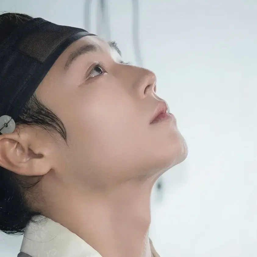 A moment captured by a fan of Park Jihoon
